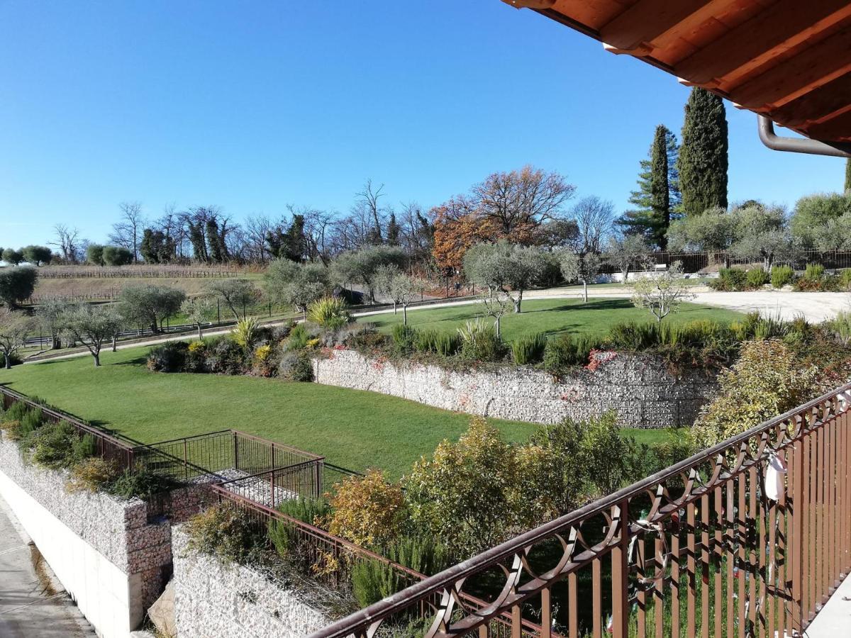 Agriturismo La Rondinella Лацизе Екстер'єр фото
